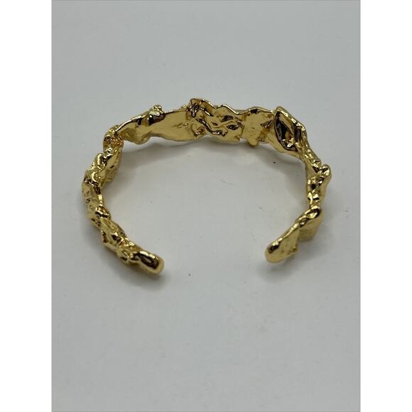 Amber Sceats Emery Cuff Bracelet 24k Gold Plated Sculptural Design NWT - Picture 5 of 13